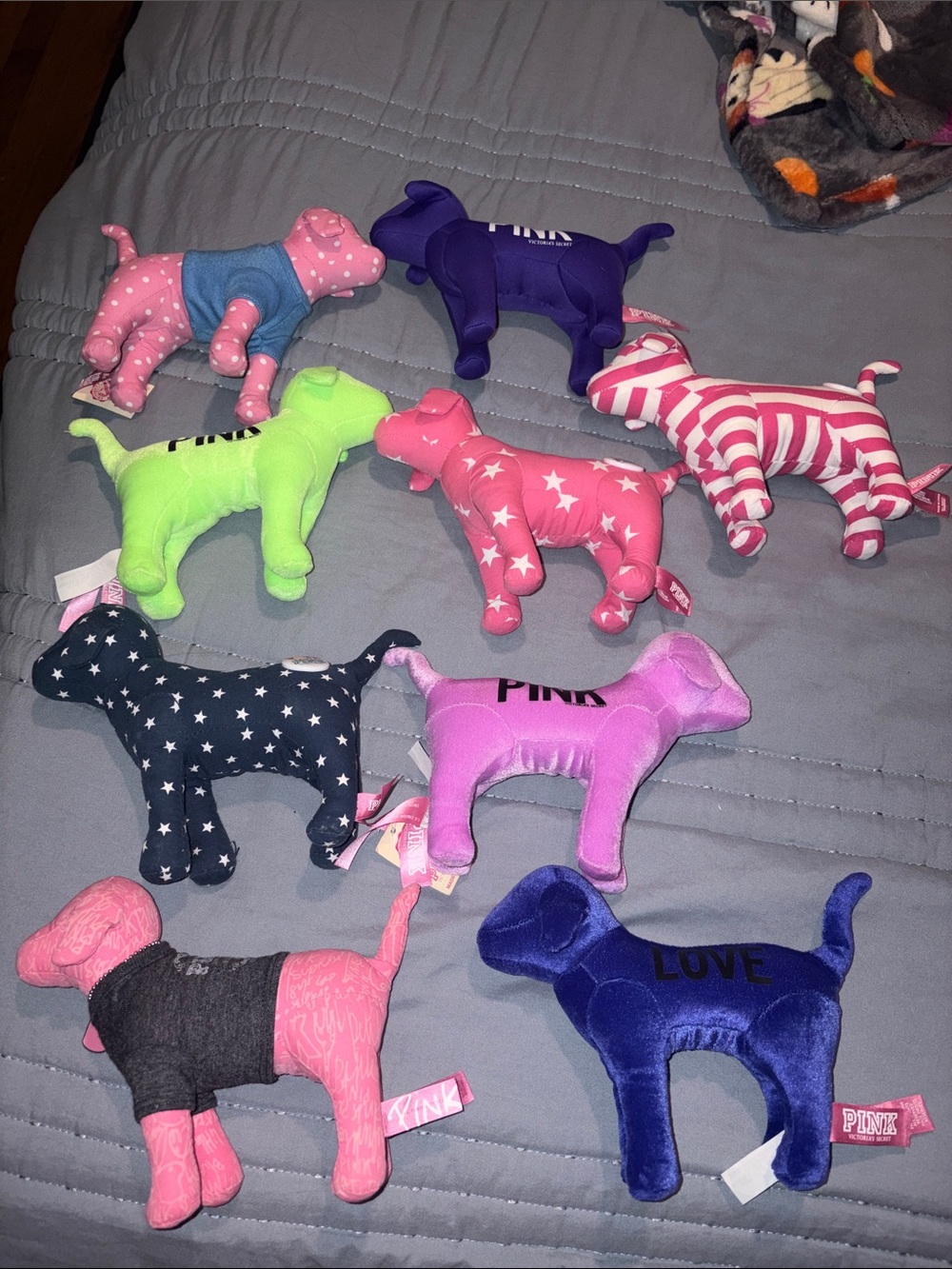 9 RARE PINK Victoria's Secret Assorted Star & Stripe Plush Dog Toys in Pink